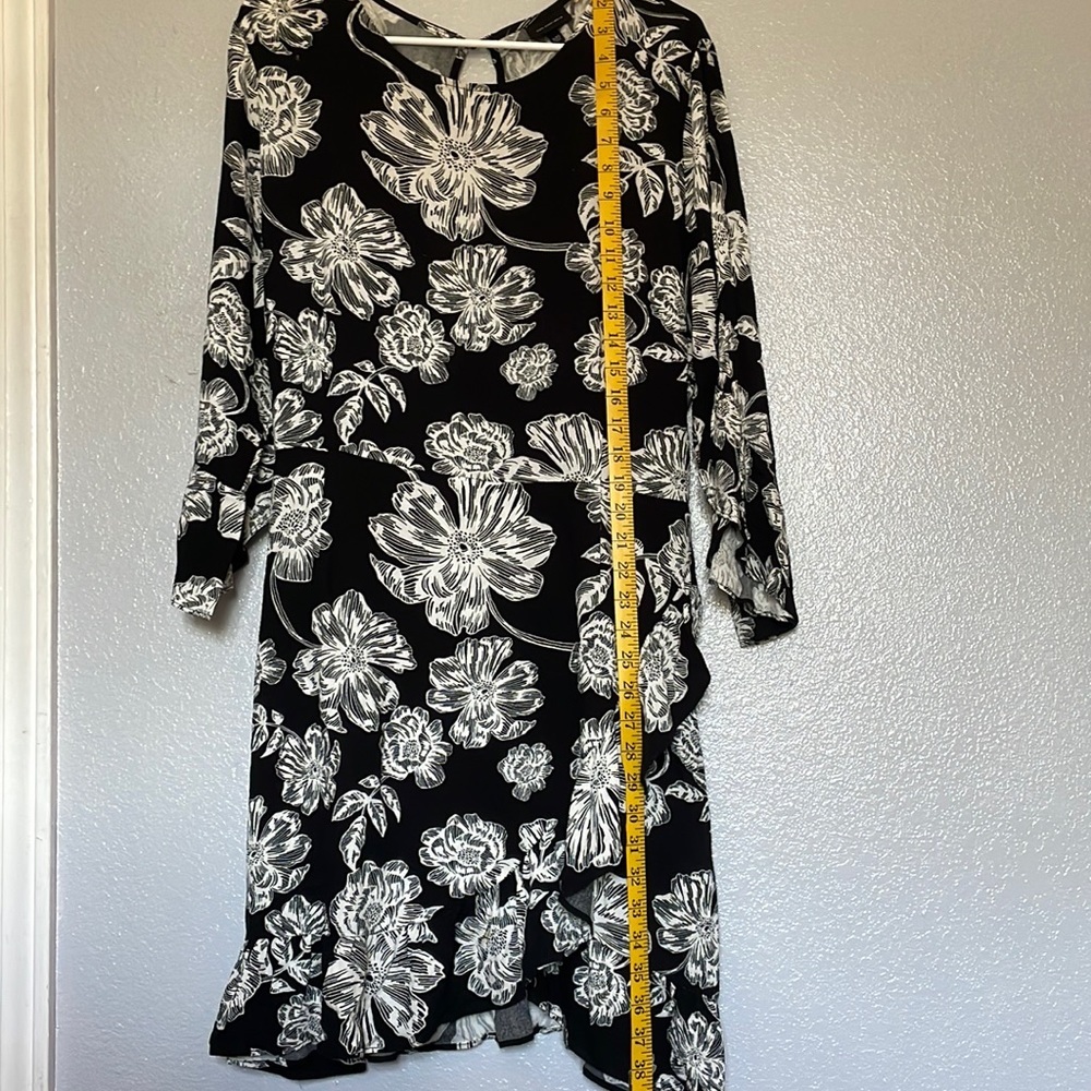 Who‎ What Wear Black And White Floral Dress Size XXL